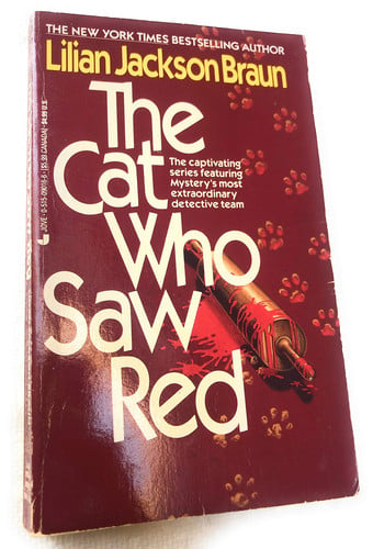 Cover of The Cat Who Saw Red (A Jim Qwilleran Feline Whodunnit)